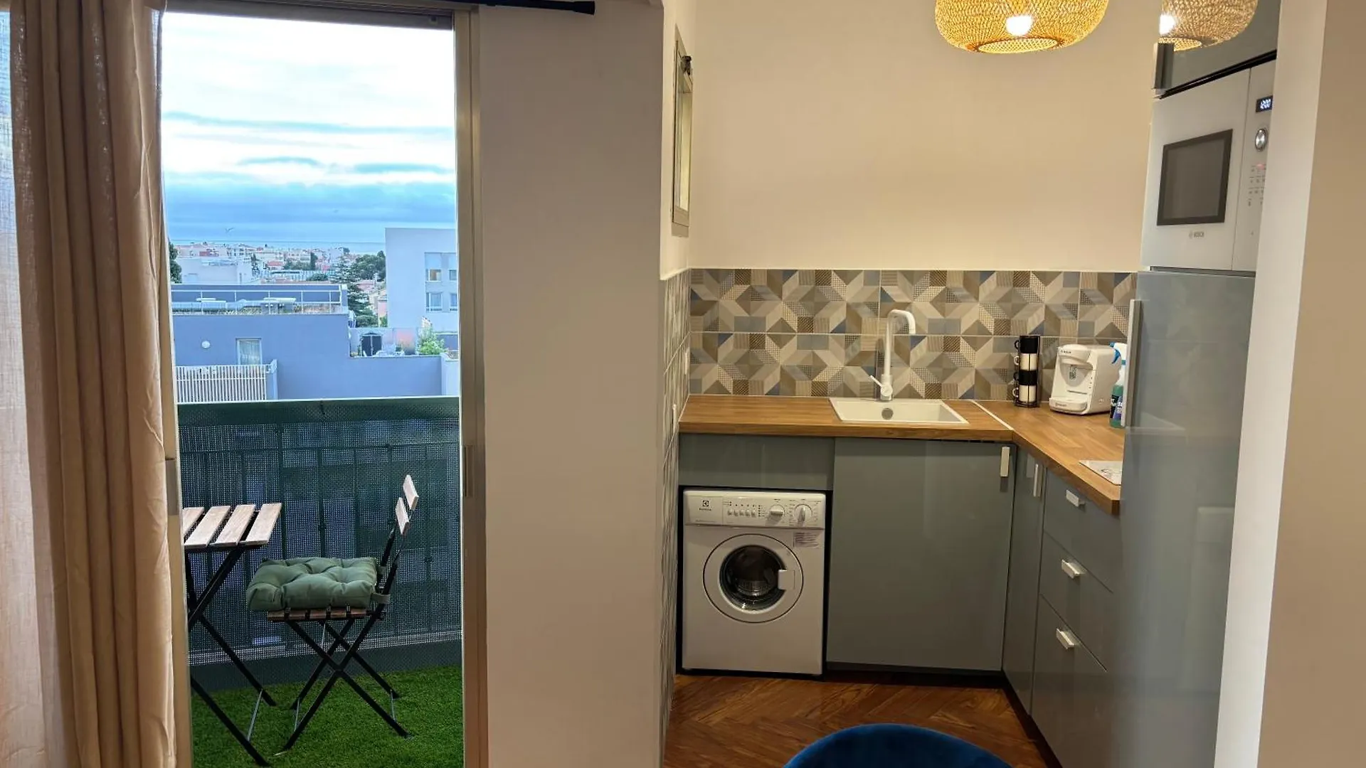 סאן-לורן-דו-ואר Elegant Studio De 25M2 דירה