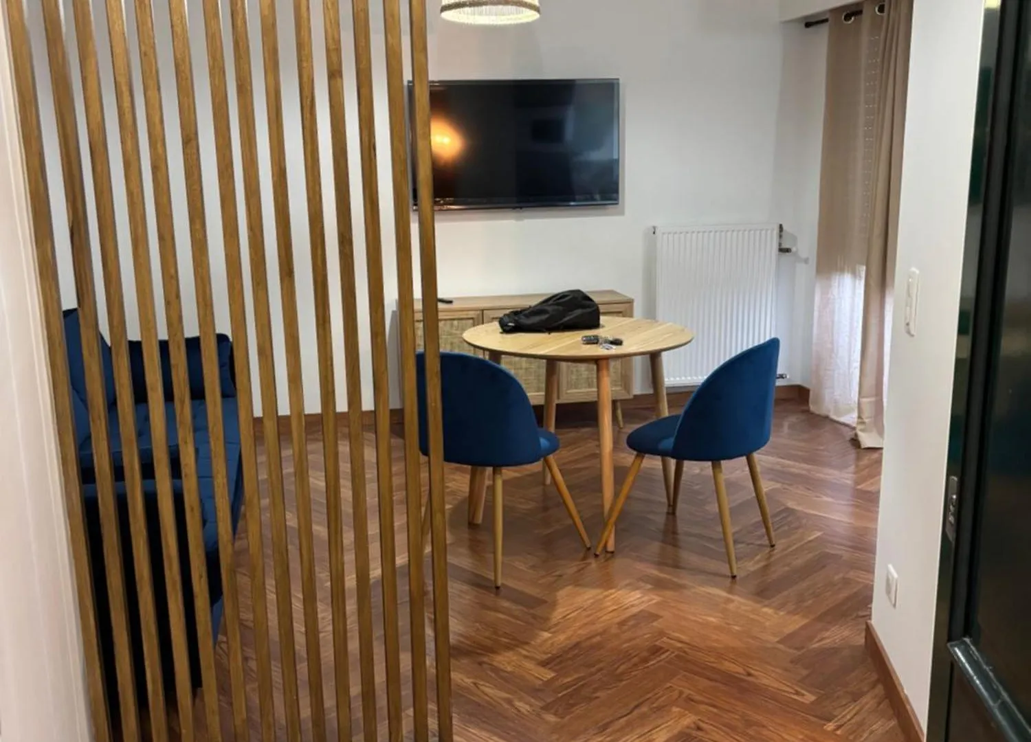 סאן-לורן-דו-ואר Elegant Studio De 25M2 צרפת
